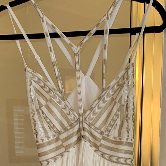 Beautiful Maxi Ivory Dress - Picture 1 of 3